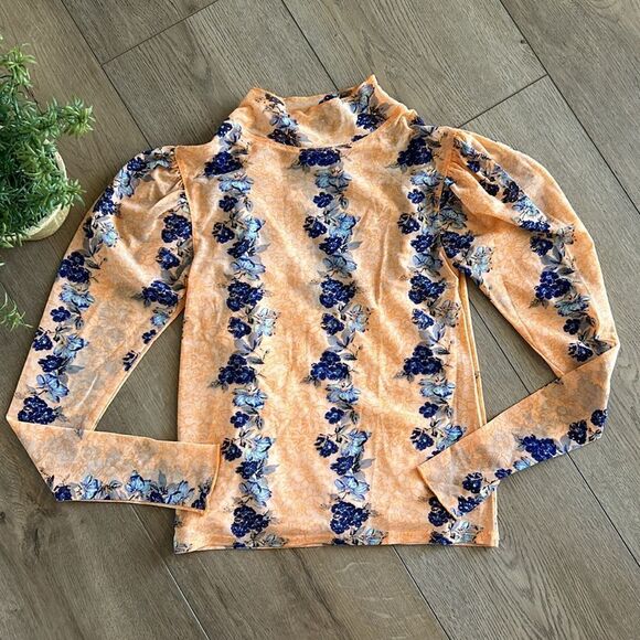 LIKE NEW FREE PEOPLE AMBER FLORAL MESH TOP WITH BUILT IN TANK ORANGE AND BLUE XS - Picture 3 of 6